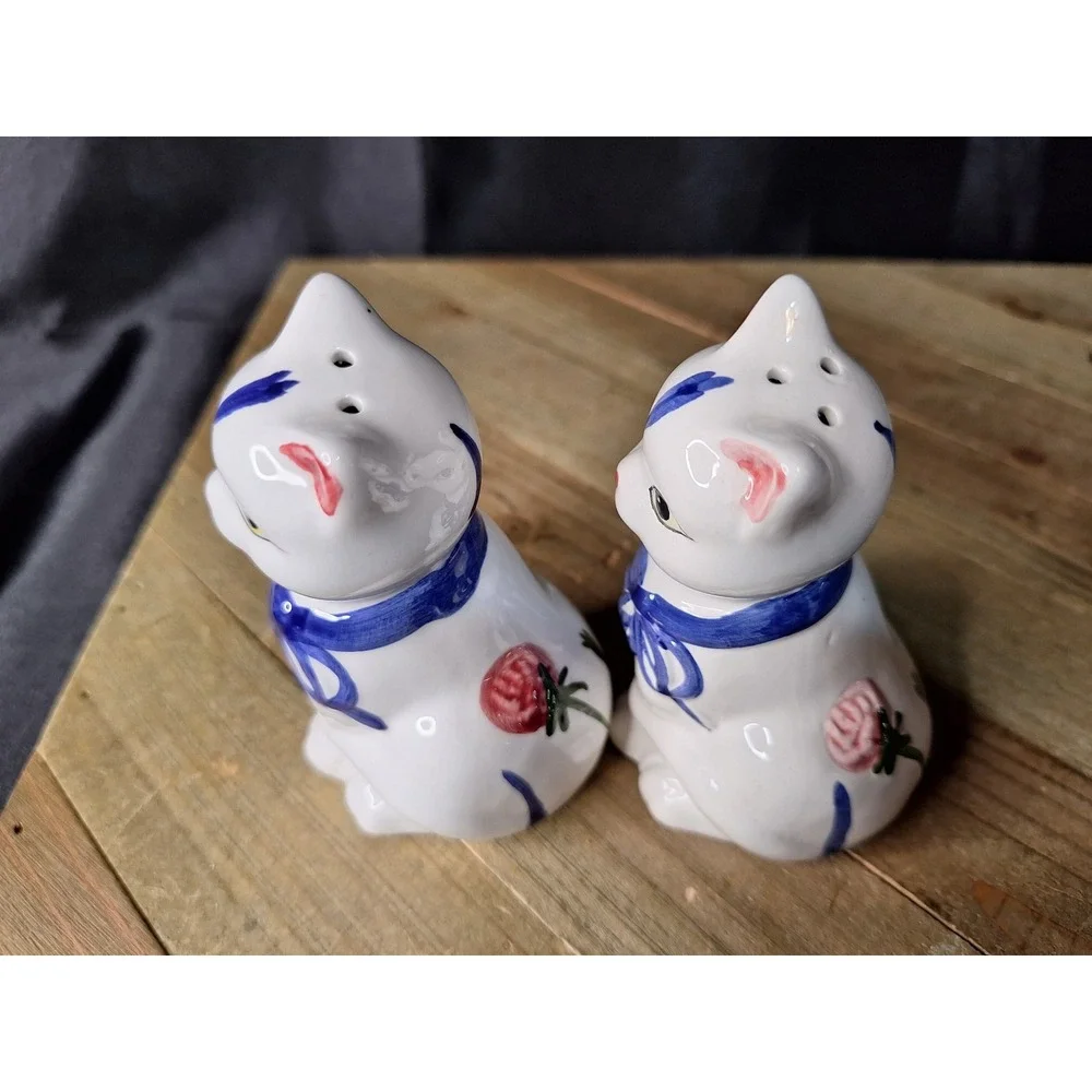 Vintage Lenox Ceramic Cat Salt and Pepper Shakers 